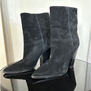 Marc Fisher US10 western bootie